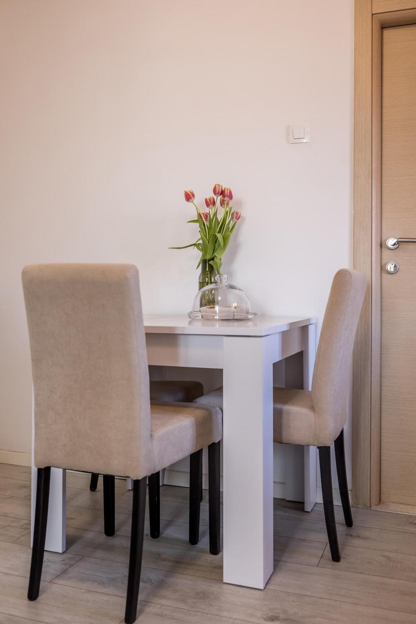 Split Central City Apartment Eksteriør billede