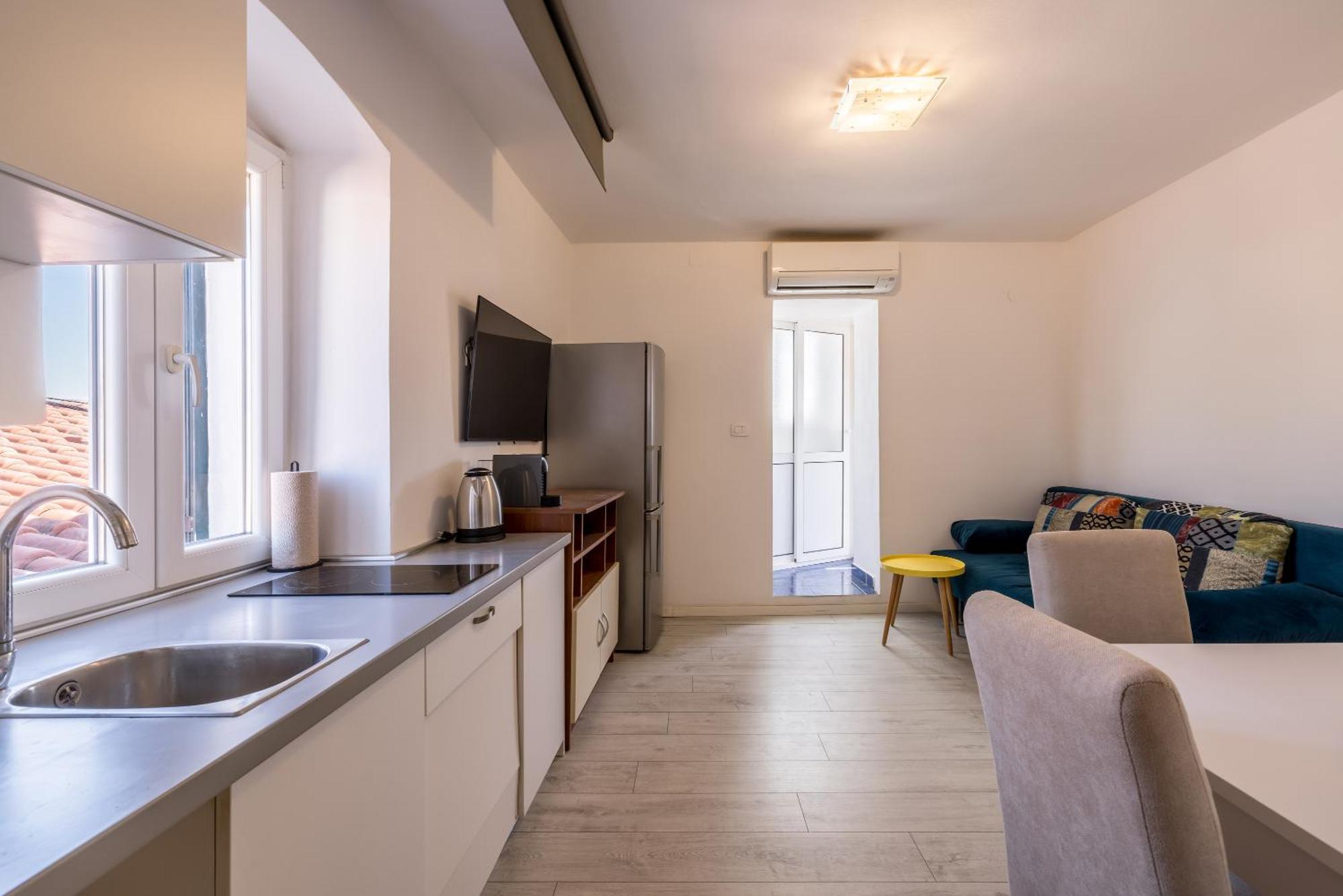 Split Central City Apartment Eksteriør billede