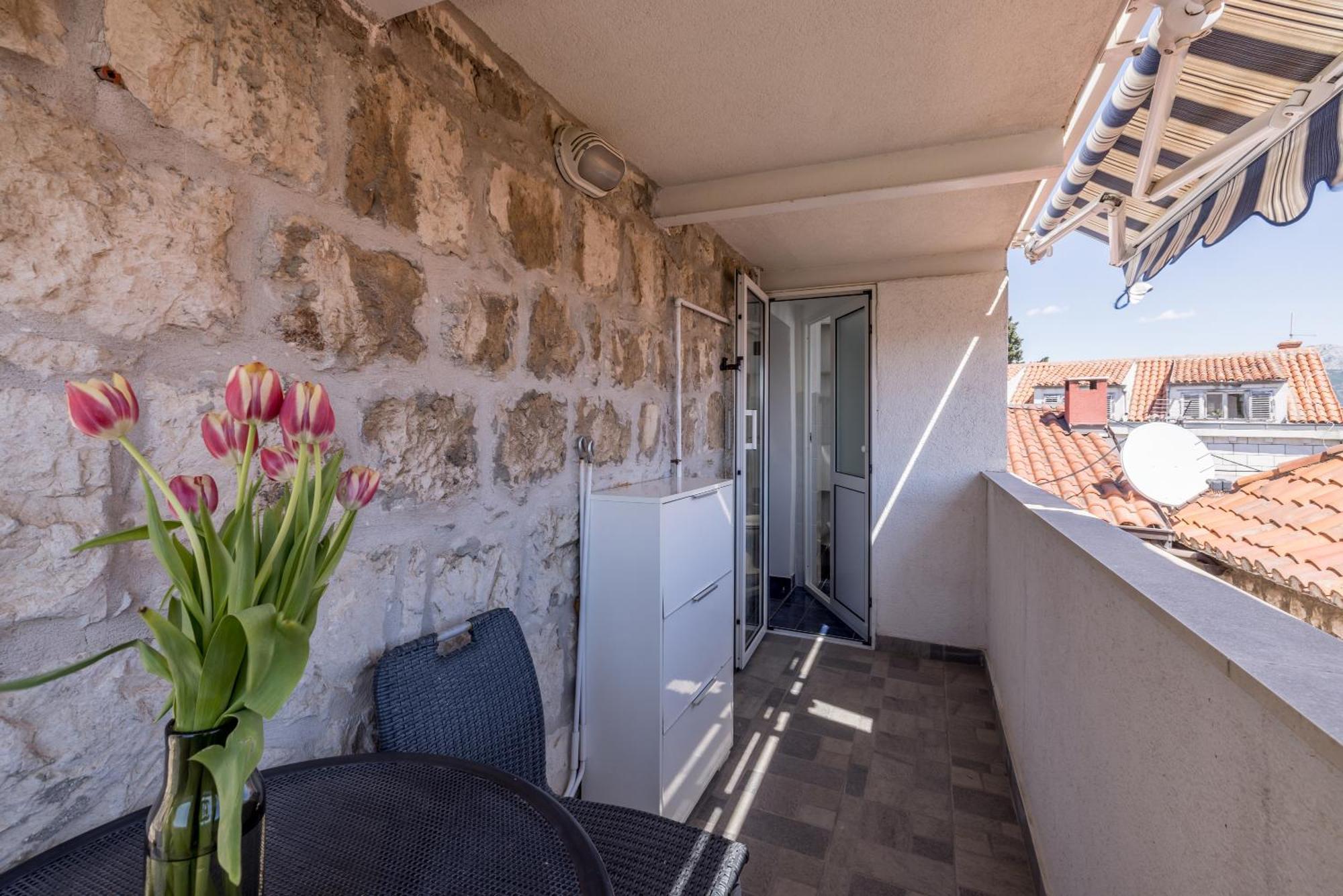 Split Central City Apartment Eksteriør billede